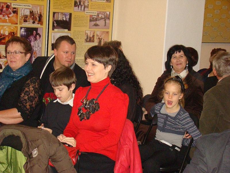 Zdjęcie w galerii na portalu naszwodzislaw.com: Muzyczna podróż z Iloną Bazan wiadomości z regionu