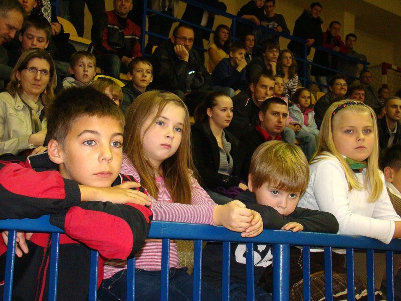 Zdjęcie w galerii na portalu naszwodzislaw.com: Radlin na wysokich obrotach wiadomości z regionu