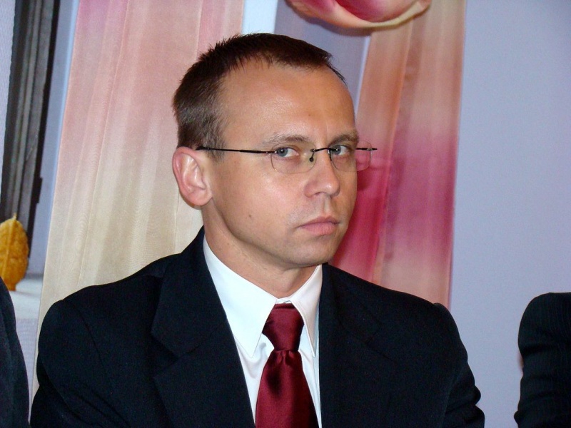 Zdjęcie w galerii na portalu naszwodzislaw.com: Najpierw praca, później przecinanie wstęg wiadomości z regionu