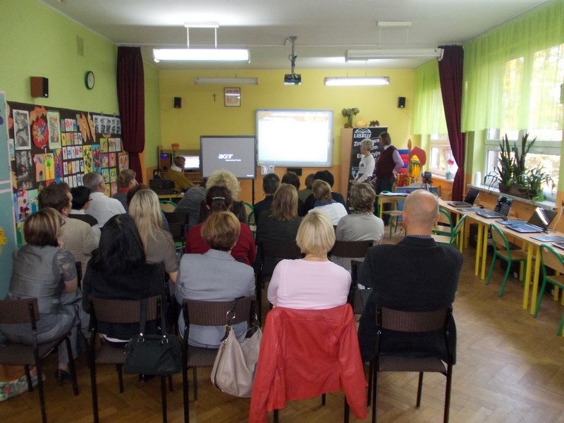 Zdjęcie w galerii na portalu naszwodzislaw.com: Sposób na ciekawą lekcję wiadomości z regionu