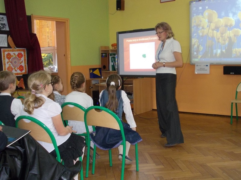 Zdjęcie w galerii na portalu naszwodzislaw.com: Sposób na ciekawą lekcję wiadomości z regionu