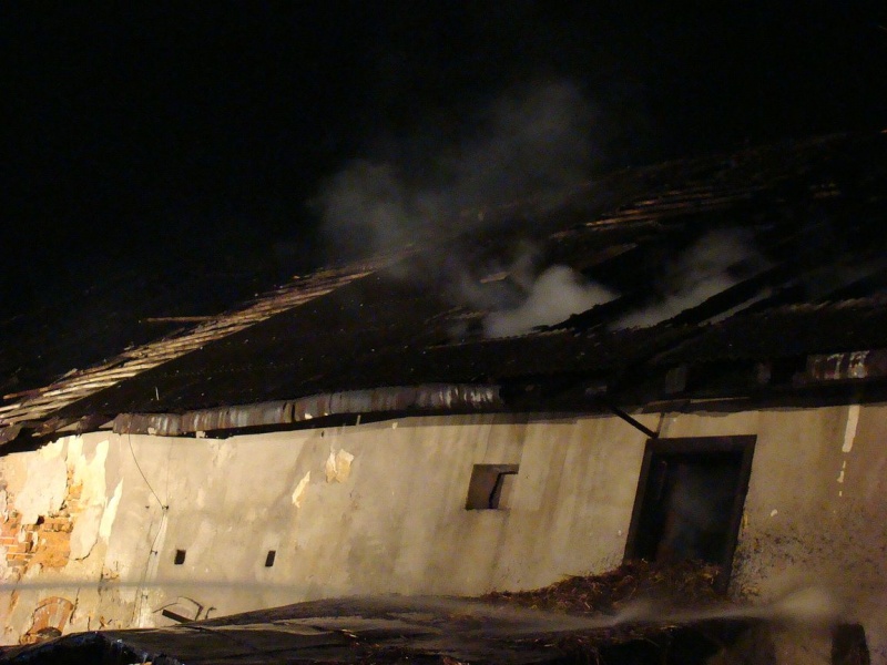 Zdjęcie w galerii na portalu naszwodzislaw.com: Wielki pożar w Krzyżkowicach wiadomości z regionu