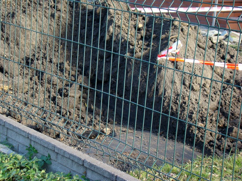 Zdjęcie w galerii na portalu naszwodzislaw.com: Osiem granatów przy KWK Marcel wiadomości z regionu