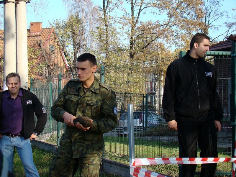 Zdjęcie w galerii na portalu naszwodzislaw.com: Osiem granatów przy KWK Marcel wiadomości z regionu