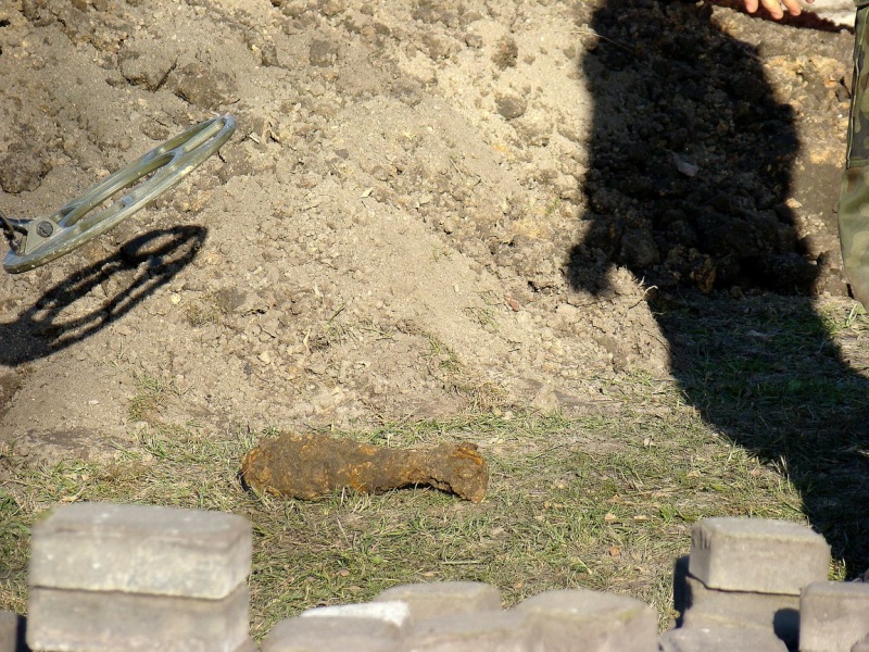 Zdjęcie w galerii na portalu naszwodzislaw.com: Osiem granatów przy KWK Marcel wiadomości z regionu