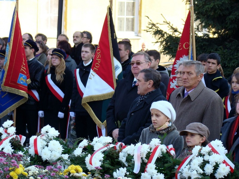 Zdjęcie w galerii na portalu naszwodzislaw.com: Niepodległość przez wszystkie przypadki wiadomości z regionu