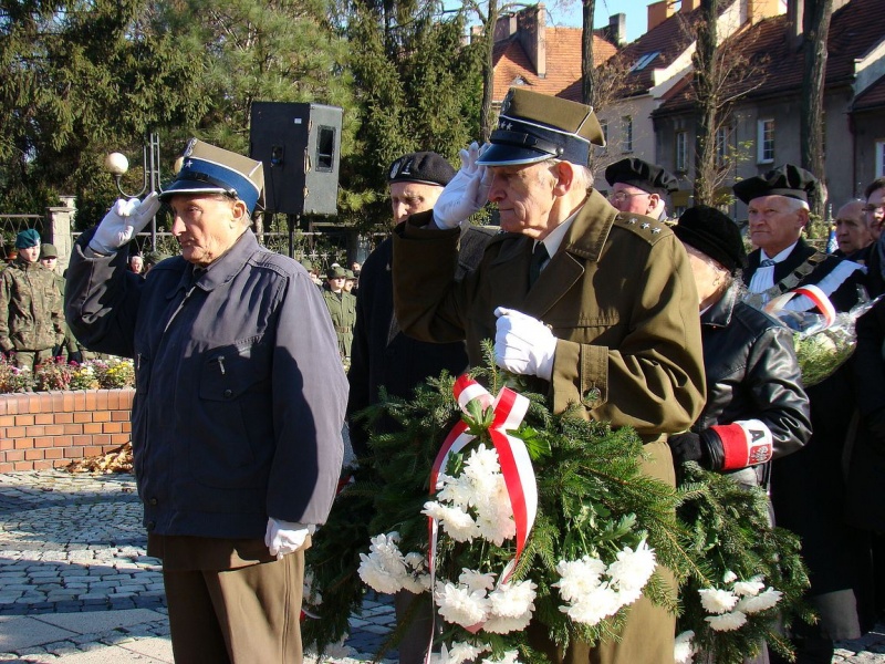 Zdjęcie w galerii na portalu naszwodzislaw.com: Niepodległość przez wszystkie przypadki wiadomości z regionu