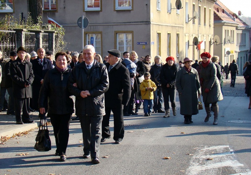 Zdjęcie w galerii na portalu naszwodzislaw.com: Niepodległość przez wszystkie przypadki wiadomości z regionu