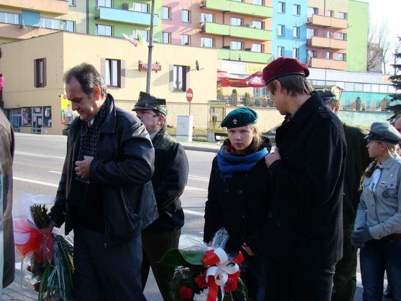 Zdjęcie w galerii na portalu naszwodzislaw.com: Pszów obchodzi Święto Niepodległości wiadomości z regionu