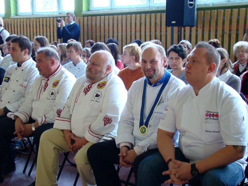 Zdjęcie w galerii na portalu naszwodzislaw.com: Największa sala, jaką dysponują szkoły wiadomości z regionu