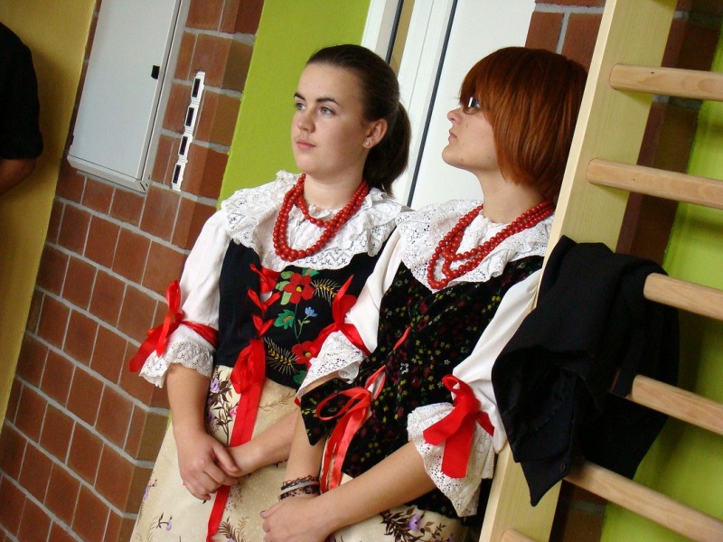 Zdjęcie w galerii na portalu naszwodzislaw.com: Największa sala, jaką dysponują szkoły wiadomości z regionu