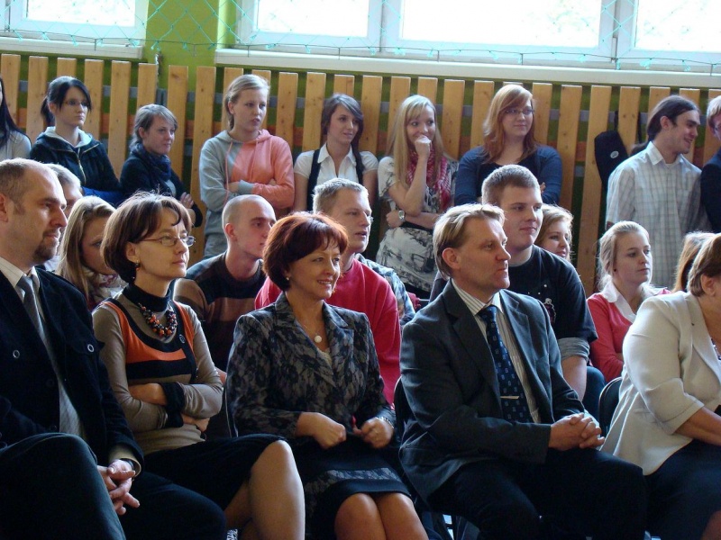 Zdjęcie w galerii na portalu naszwodzislaw.com: Największa sala, jaką dysponują szkoły wiadomości z regionu