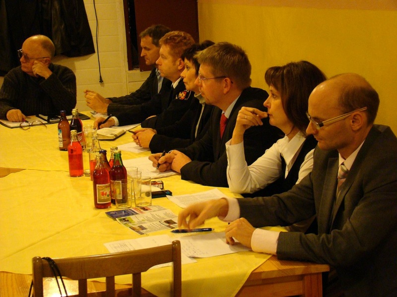 Zdjęcie w galerii na portalu naszwodzislaw.com: W Zawadzie problemów bez liku wiadomości z regionu