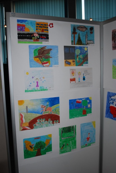 Zdjęcie w galerii na portalu naszwodzislaw.com: Prezydent w roli nauczyciela historii wiadomości z regionu