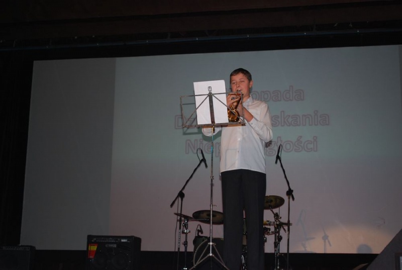 Zdjęcie w galerii na portalu naszwodzislaw.com: Prezydent w roli nauczyciela historii wiadomości z regionu