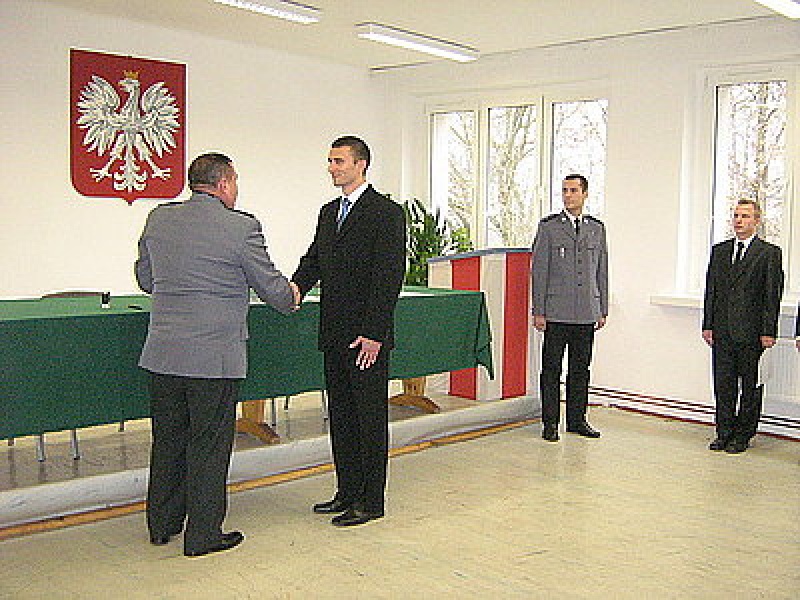 Zdjęcie w galerii na portalu naszwodzislaw.com: Nowi policjanci złożyli ślubowanie wiadomości z regionu