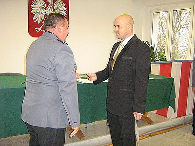 Zdjęcie w galerii na portalu naszwodzislaw.com: Nowi policjanci złożyli ślubowanie wiadomości z regionu