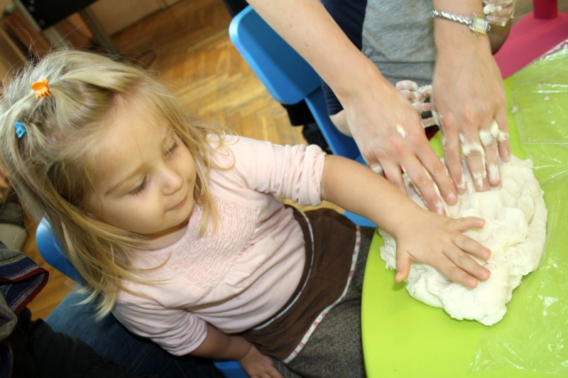 Zdjęcie w galerii na portalu naszwodzislaw.com: Te maluchy są bardzo kreatywne wiadomości z regionu