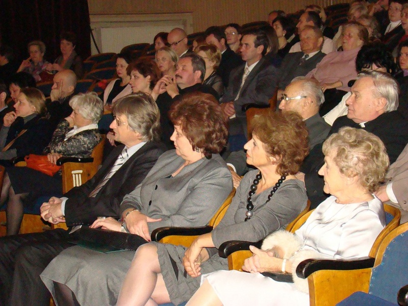 Zdjęcie w galerii na portalu naszwodzislaw.com: Wyróżnienienia Quality rozdane wiadomości z regionu