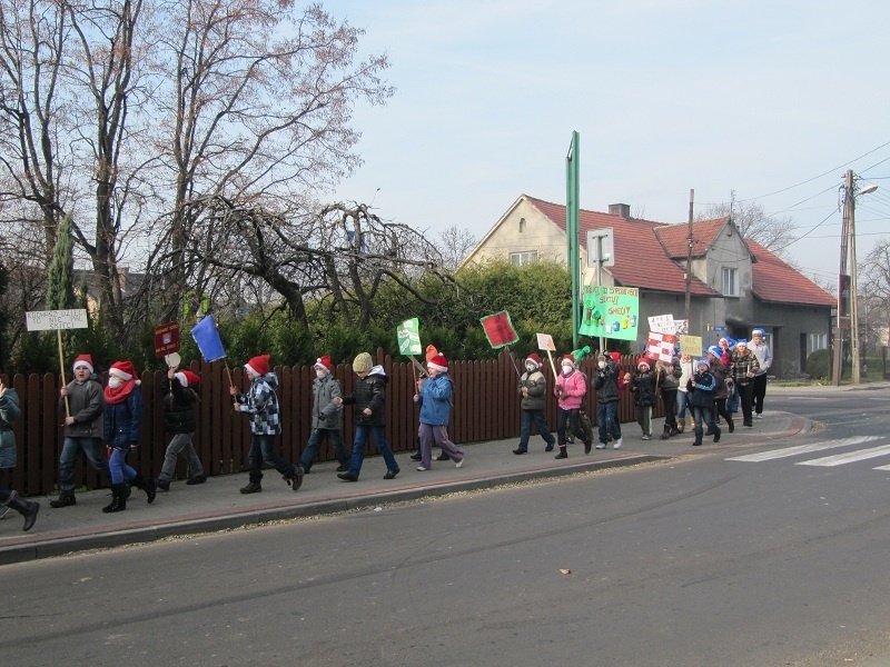 Zdjęcie w galerii na portalu naszwodzislaw.com: Kochasz dzieci, nie pal śmieci wiadomości z regionu