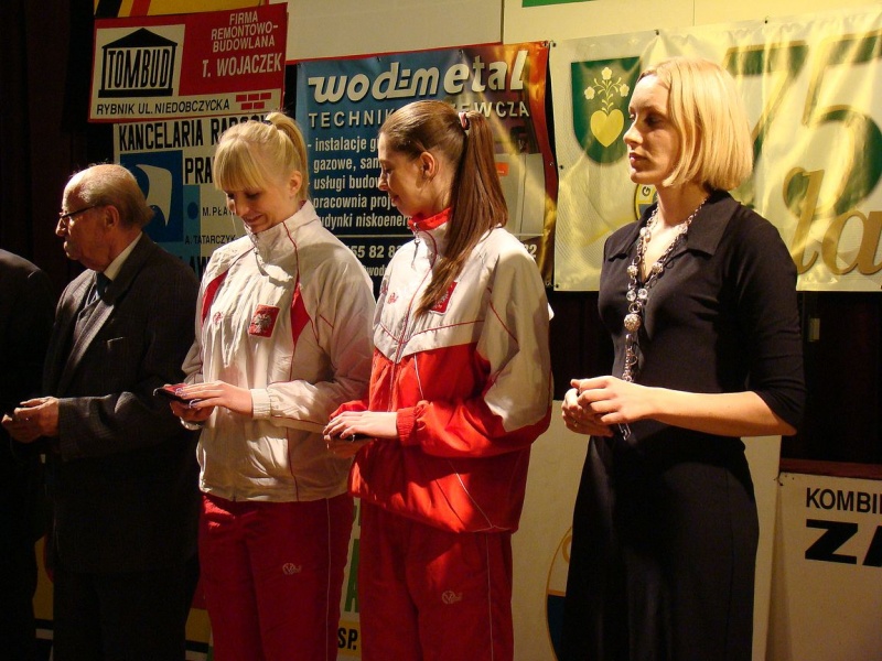 Zdjęcie w galerii na portalu naszwodzislaw.com: Sabina Jeszka na gali szermierzy wiadomości z regionu