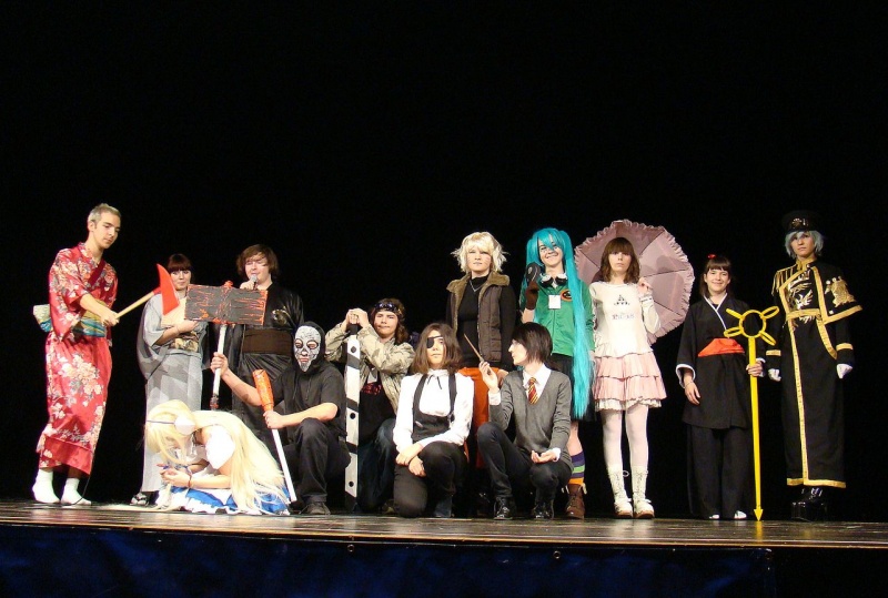 Zdjęcie w galerii na portalu naszwodzislaw.com: Brat pożyczył na perukę wiadomości z regionu