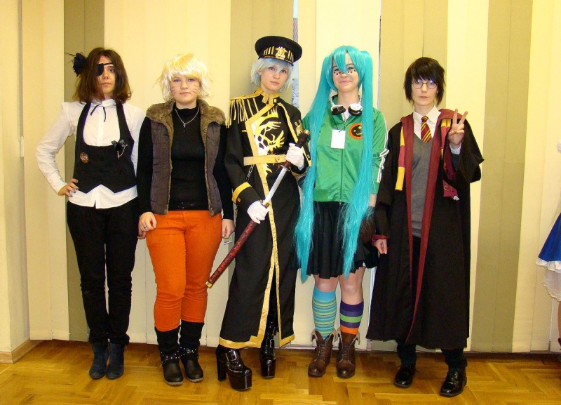 Zdjęcie w galerii na portalu naszwodzislaw.com: Brat pożyczył na perukę wiadomości z regionu