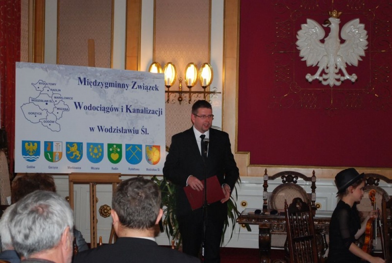 Zdjęcie w galerii na portalu naszwodzislaw.com: W USC mówiono o związku wiadomości z regionu