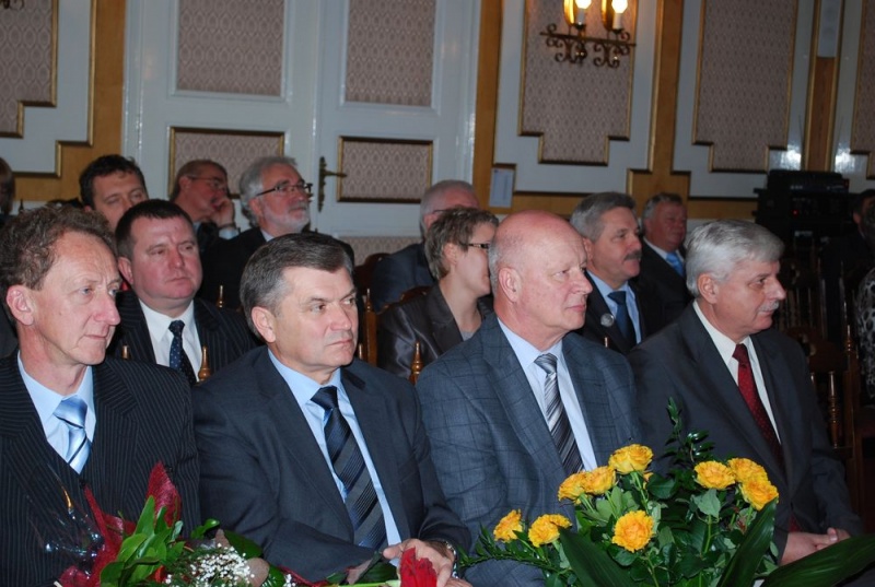 Zdjęcie w galerii na portalu naszwodzislaw.com: W USC mówiono o związku wiadomości z regionu