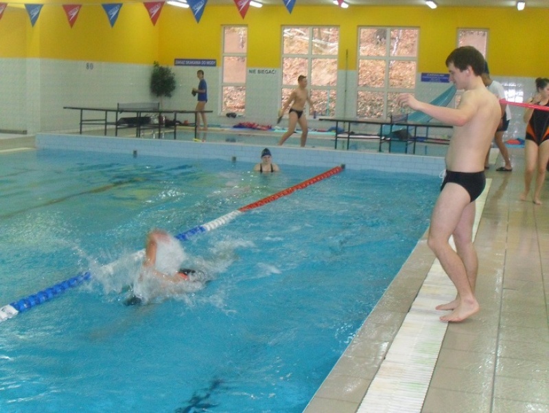 Zdjęcie w galerii na portalu naszwodzislaw.com: Pobili rekord o prawie dwie godziny wiadomości z regionu