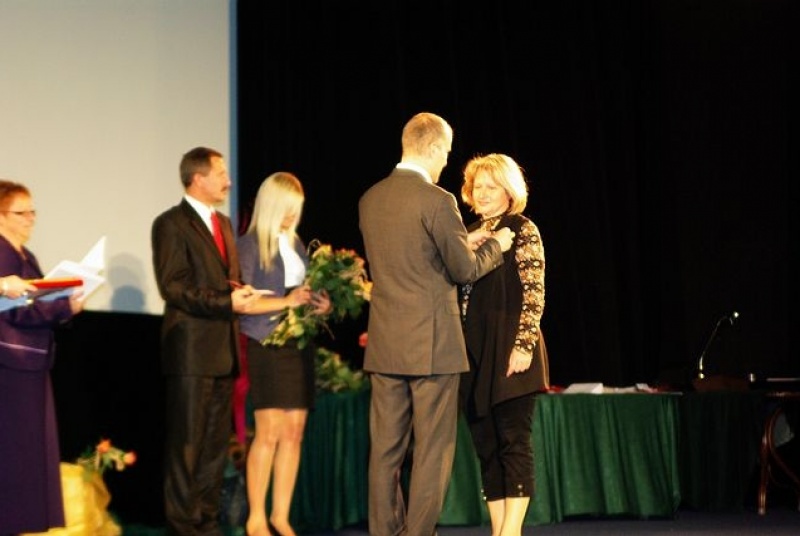 Zdjęcie w galerii na portalu naszwodzislaw.com: Nagrody ministra i kuratora rozdane wiadomości z regionu