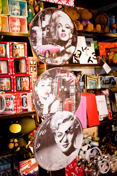 Zdjęcie w galerii na portalu naszwodzislaw.com: Odkryj świat prezentów wiadomości z regionu