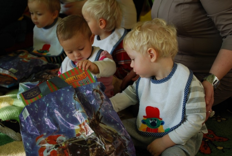 Zdjęcie w galerii na portalu naszwodzislaw.com: Mikołajki w śliniaczkach WODS wiadomości z regionu