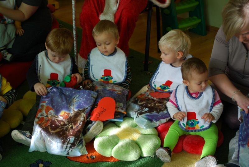 Zdjęcie w galerii na portalu naszwodzislaw.com: Mikołajki w śliniaczkach WODS wiadomości z regionu