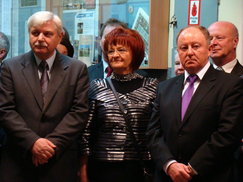 Zdjęcie w galerii na portalu naszwodzislaw.com: Niech świat zakochany w jego muzyce... wiadomości z regionu