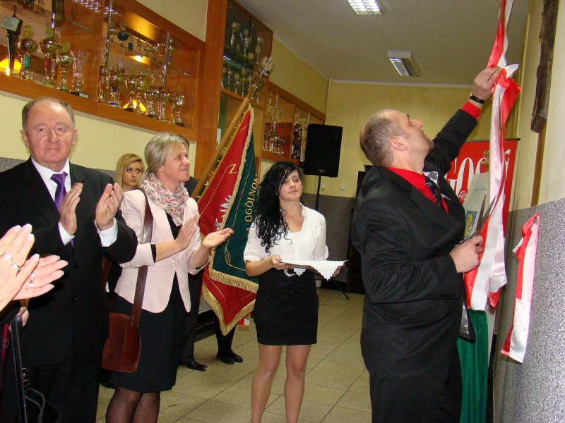 Zdjęcie w galerii na portalu naszwodzislaw.com: Niech świat zakochany w jego muzyce... wiadomości z regionu