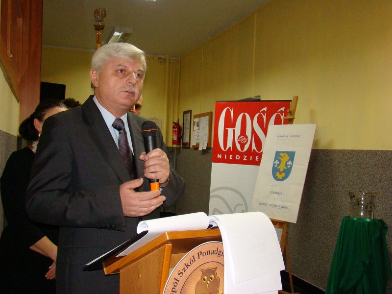 Zdjęcie w galerii na portalu naszwodzislaw.com: Niech świat zakochany w jego muzyce... wiadomości z regionu