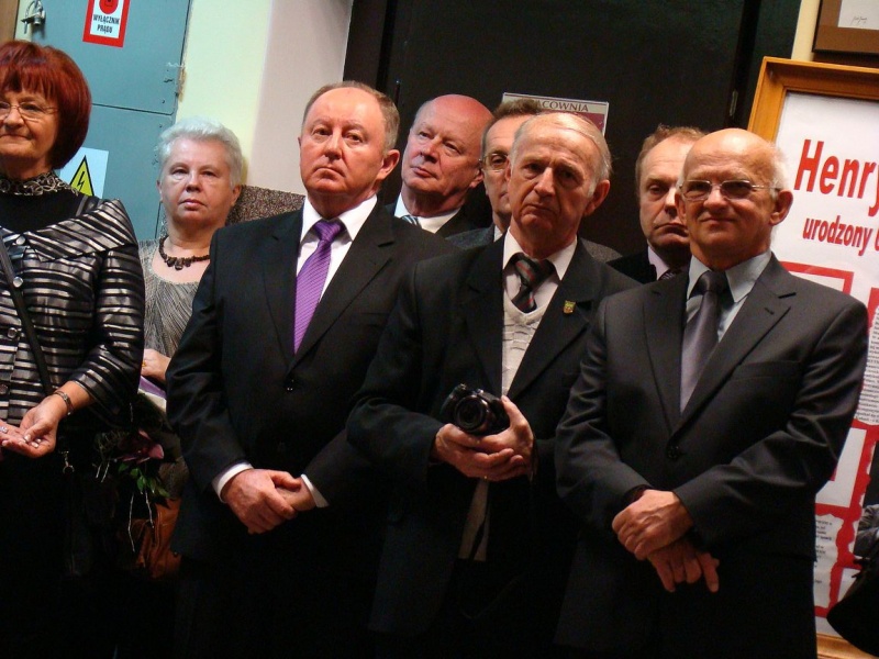 Zdjęcie w galerii na portalu naszwodzislaw.com: Niech świat zakochany w jego muzyce... wiadomości z regionu