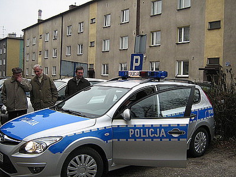 Zdjęcie w galerii na portalu naszwodzislaw.com: Lśniący hyundai dla policji wiadomości z regionu