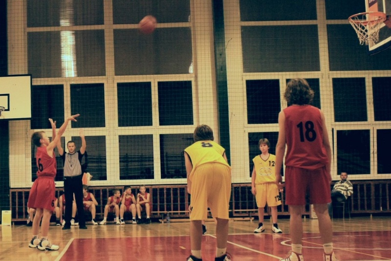 Zdjęcie w galerii na portalu naszwodzislaw.com: Udany początek rundy rewanżowej wiadomości z regionu