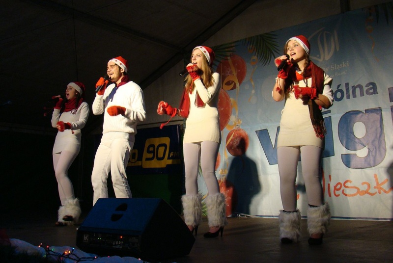 Zdjęcie w galerii na portalu naszwodzislaw.com: Było coś dla ciała i coś dla ducha wiadomości z regionu