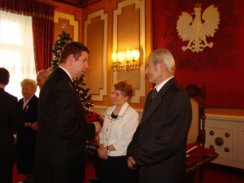 Zdjęcie w galerii na portalu naszwodzislaw.com: 12 par świętowało złote gody wiadomości z regionu