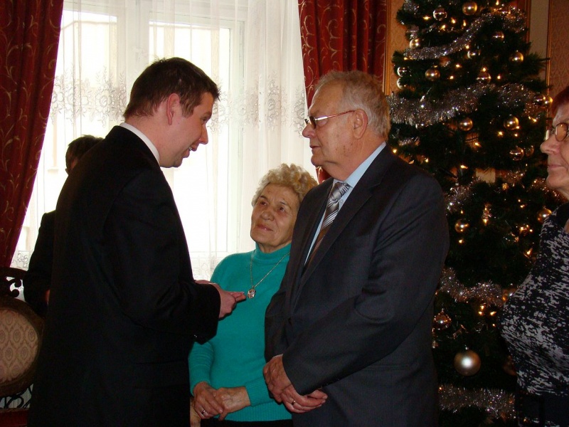 Zdjęcie w galerii na portalu naszwodzislaw.com: 12 par świętowało złote gody wiadomości z regionu