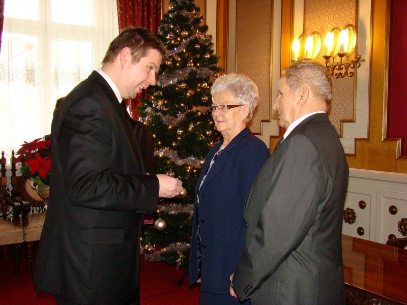 Zdjęcie w galerii na portalu naszwodzislaw.com: 12 par świętowało złote gody wiadomości z regionu