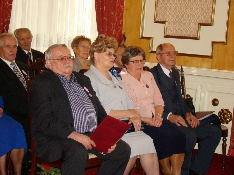 Zdjęcie w galerii na portalu naszwodzislaw.com: 12 par świętowało złote gody wiadomości z regionu