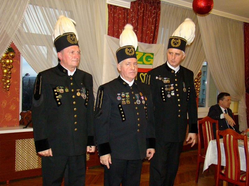 Zdjęcie w galerii na portalu naszwodzislaw.com: Zasłużeni górnicy odebrali wyróżnienia wiadomości z regionu