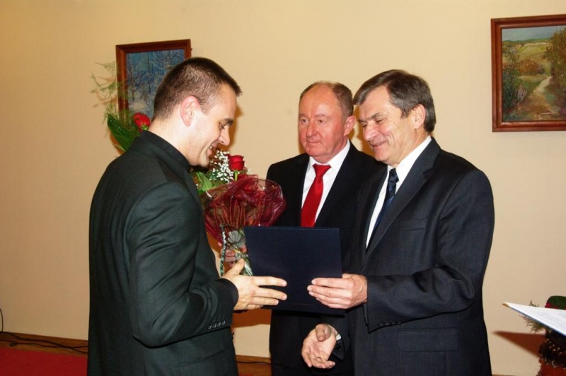 Zdjęcie w galerii na portalu naszwodzislaw.com: Nagrody dla sportowców i ludzi kultury wiadomości z regionu