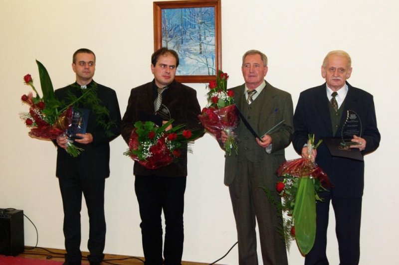 Zdjęcie w galerii na portalu naszwodzislaw.com: Nagrody dla sportowców i ludzi kultury wiadomości z regionu