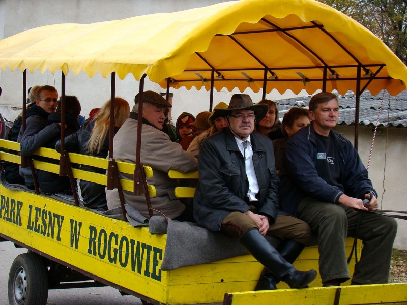 Zdjęcie w galerii na portalu naszwodzislaw.com: Tradycyjna pogoń za lisem w Kokoszycach wiadomości z regionu