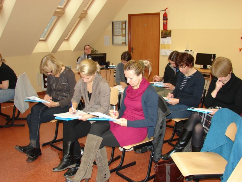 Zdjęcie w galerii na portalu naszwodzislaw.com: Nauczyciele w roli uczniów wiadomości z regionu